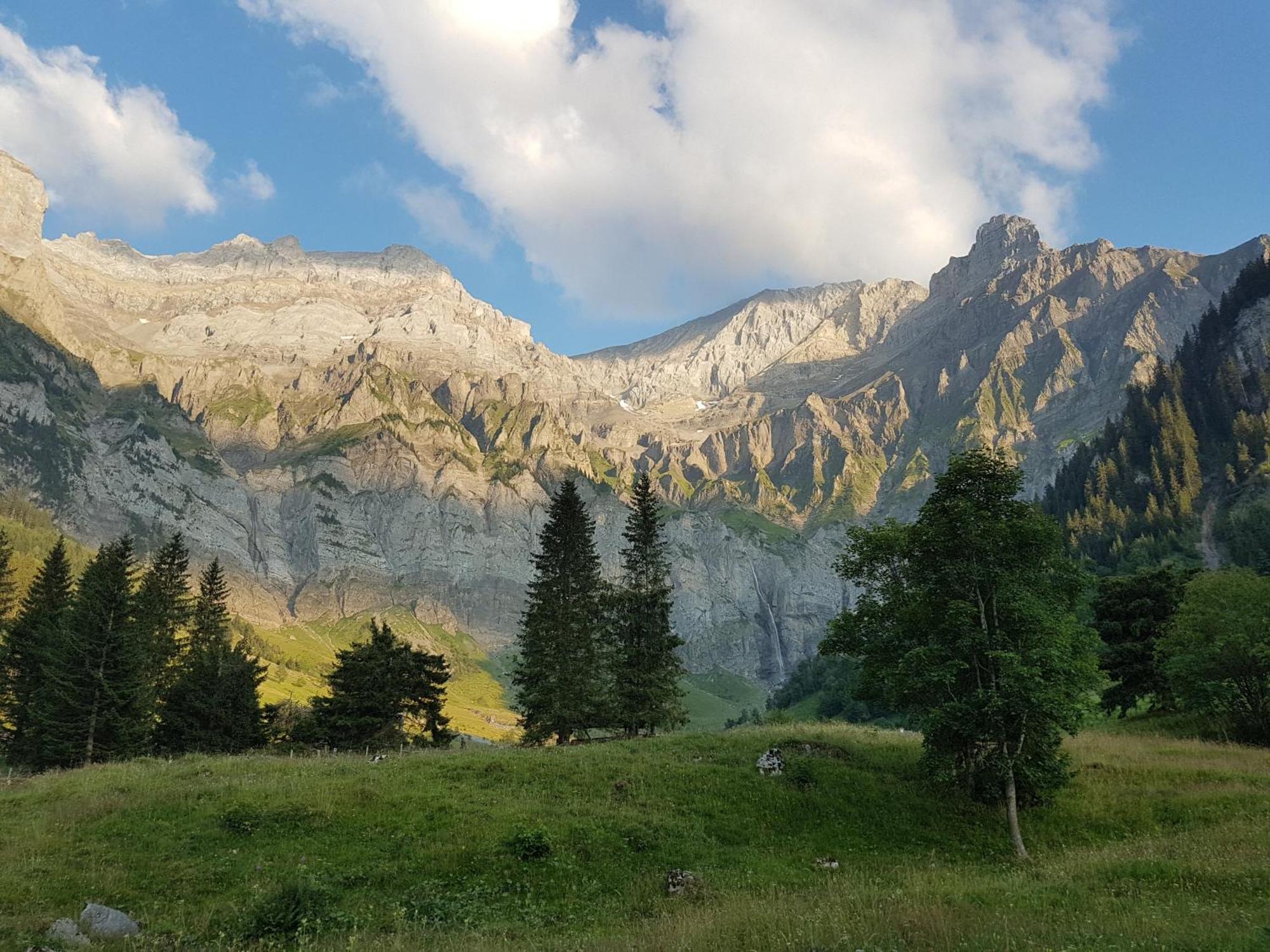 Bnb Fellacher Adelboden Eksteriør bilde